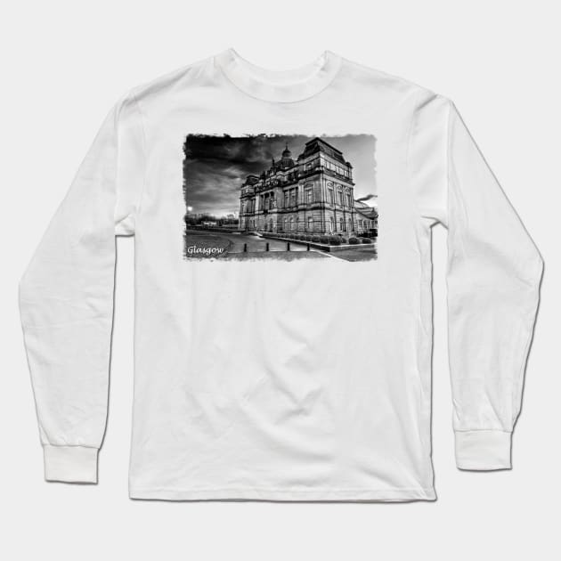 People's Palace, Glasgow, Scotland Long Sleeve T-Shirt by JeanKellyPhoto